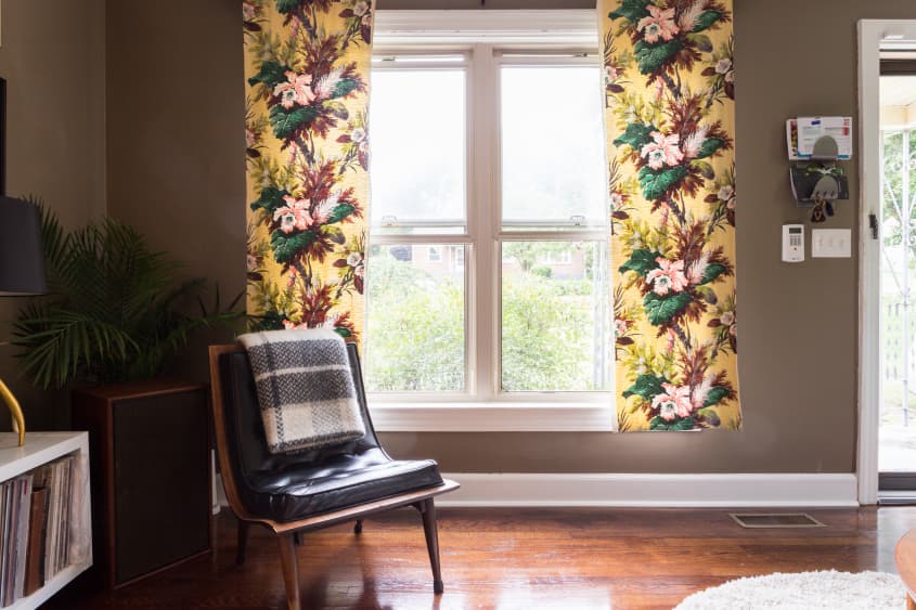 House Tour A Quirky MCM Modern Nashville Home Apartment Therapy